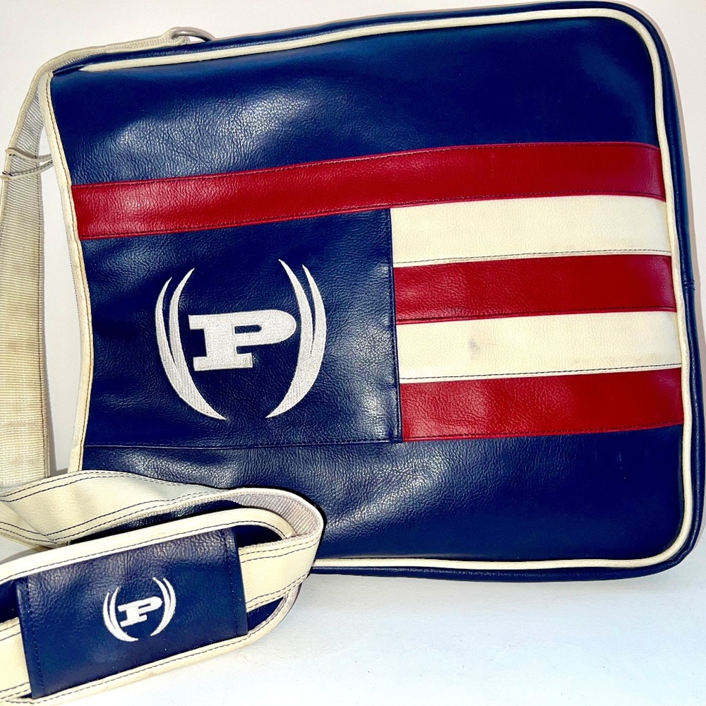 Phat Farm - Vintage 90s/Y2K Messenger Bag with American Flag/Logo